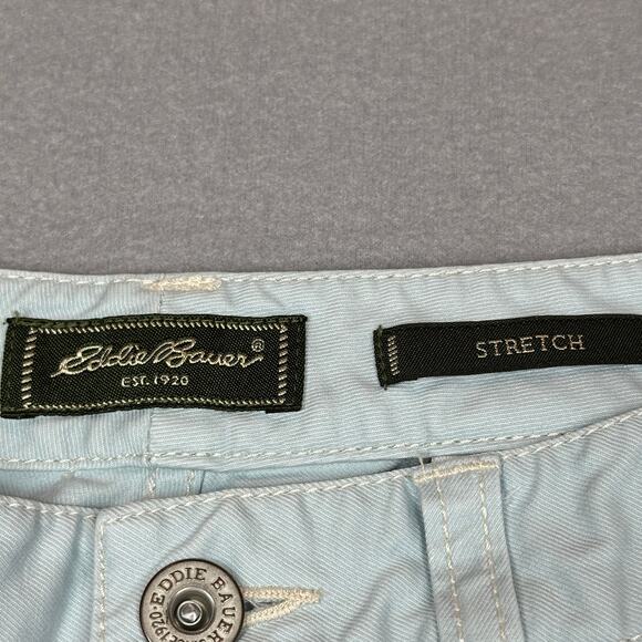 Eddie Bauer Capri Womens 2 Stretch Light Blue Mid Rise Cropped Jean Pants Spring - Picture 3 of 12